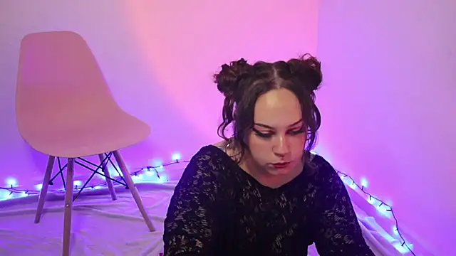 kathleenCosmicVice online show from 11/28/25, 08:55