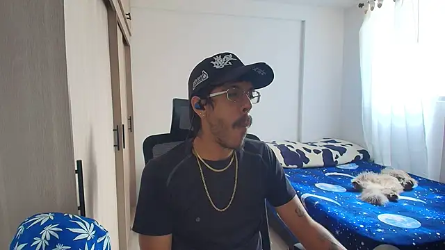 naitt  online show from 11/29/25, 06:22