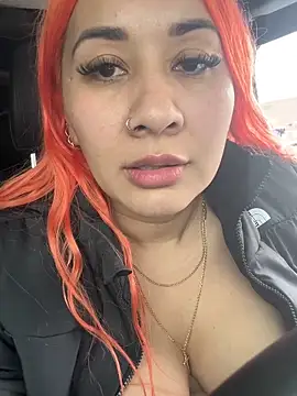 yesslove online show from 02/15/26, 09:33