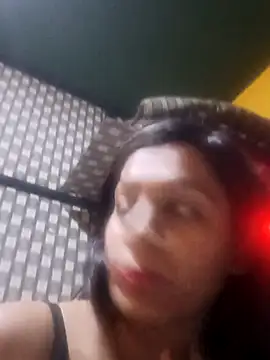 Snapshot of Nidhuonstrip chatting on 11/19/25, 06:46 Nidhuonstrip online show from 11/19/25, 06:46