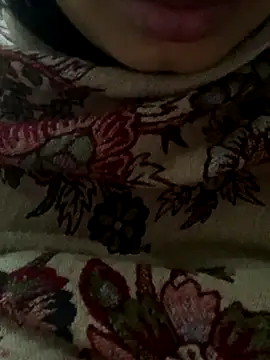 Snapshot of Only_Lali chatting on 11/26/25, 12:55 Only Lali online show from 11/26/25, 12:55