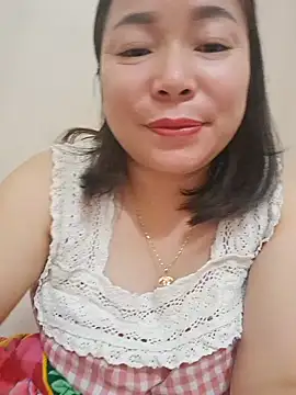 Snapshot of MiLove-Sexy chatting on 11/18/25, 03:27 MiLove-Sexy online show from 11/18/25, 03:27