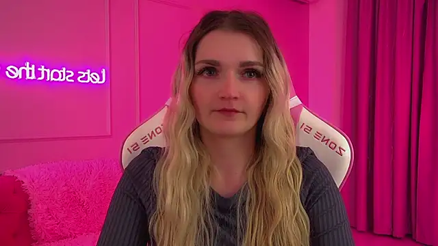 AnnyRaii online show from 02/07/26, 06:33