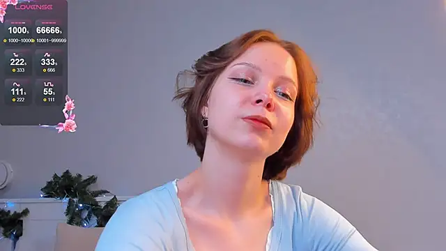 Snapshot of UmbraVelour chatting on 12/20/25, 01:40 UmbraVelour online show from 12/20/25, 01:40