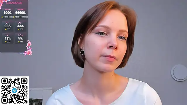 Snapshot of UmbraVelour chatting on 12/22/25, 01:30 UmbraVelour online show from 12/22/25, 01:30