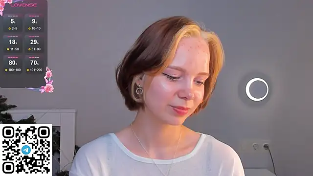 Snapshot of UmbraVelour chatting on 01/13/26, 02:33 UmbraVelour online show from 01/13/26, 02:33