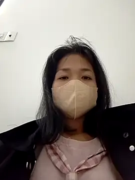 Snapshot of PamPii2x chatting on 11/19/25, 10:43 PamPii2x online show from 11/19/25, 10:43