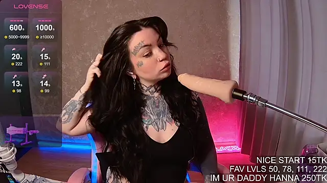 Snapshot of hanna_baeee chatting on 01/11/26, 09:25 hanna baeee online show from 01/11/26, 09:25