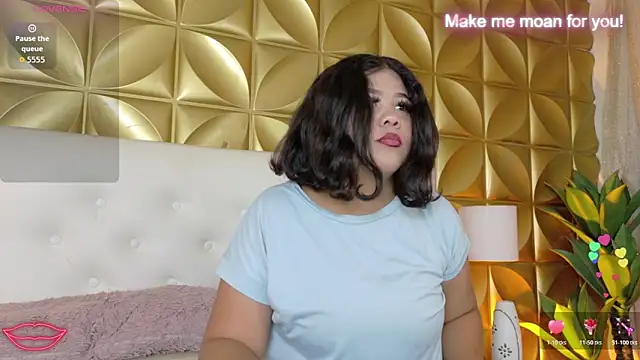 Amanda Mooree online show from 04/08/26, 04:01