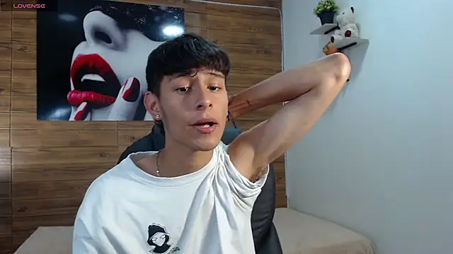 DraxBlade09 online show from 11/19/25, 03:12