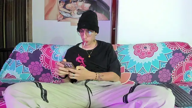 Dio  morningstar online show from 04/08/26, 11:54