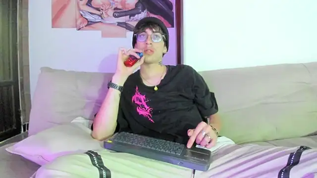 Dio  morningstar online show from 04/10/26, 12:10