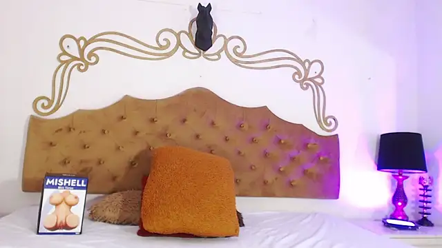 Snapshot of abysskingg chatting on 11/30/25, 12:31 abysskingg online show from 11/30/25, 12:31