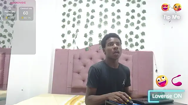 NoahJhonson69 online show from 02/25/26, 11:53