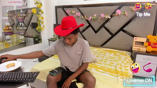 NoahJhonson69 online show from 04/11/26, 12:31