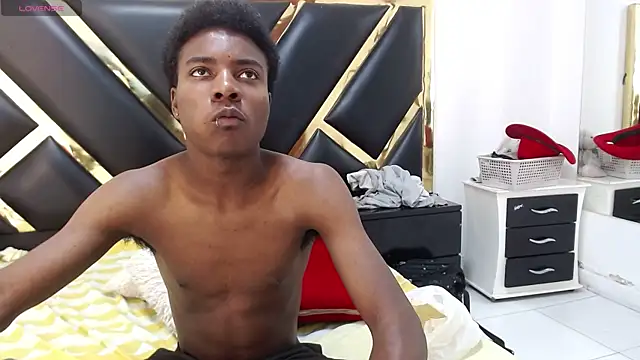 NoahJhonson69 online show from 04/29/26, 11:25