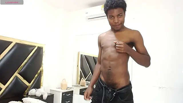 NoahJhonson69 online show from 05/24/26, 11:37