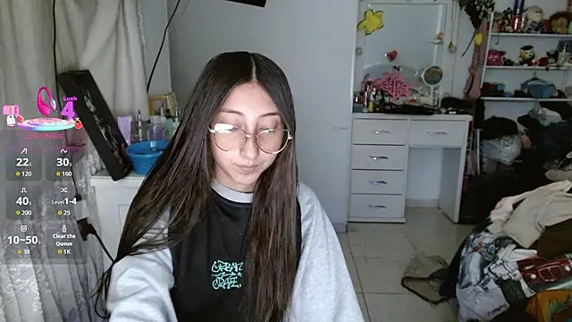 Nanylux online show from 12/20/25, 02:51