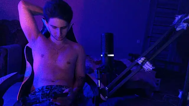 6thfingq online show from 12/22/25, 04:59