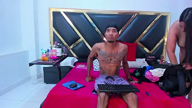 Caroyandy3 online show from 11/21/25, 07:34