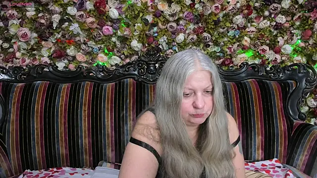 mariabelladonna online show from 12/05/25, 08:34