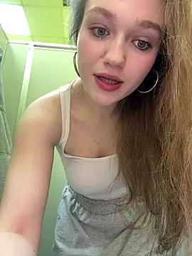 RussianWoman online show from 01/17/26, 03:33