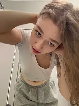 RussianWoman online show from 03/25/26, 03:34