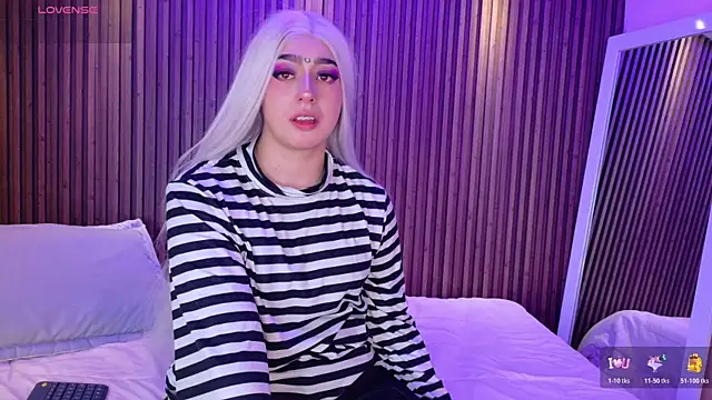 GabyRose9 online show from 12/17/25, 07:42