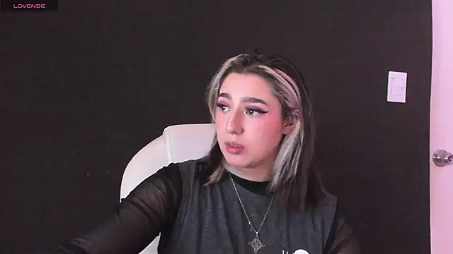 GabyRose9 online show from 03/26/26, 08:25