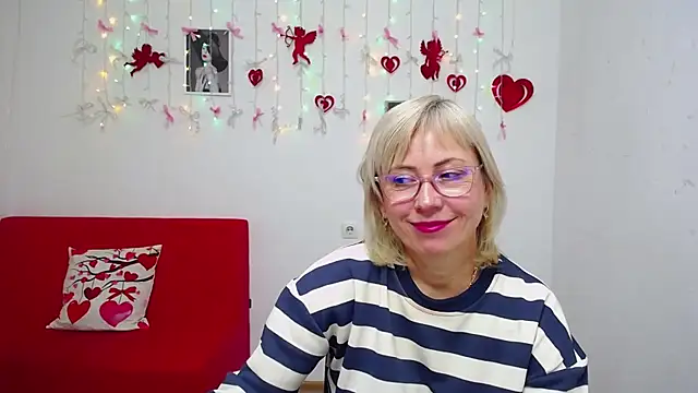 LaurenWishy online show from 02/06/26, 03:04