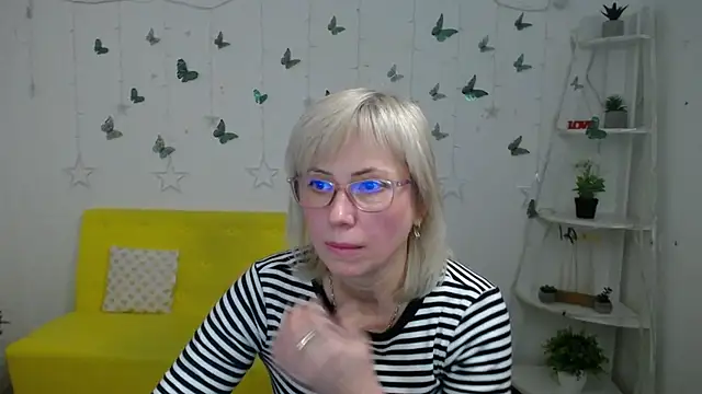 LaurenWishy online show from 02/20/26, 12:49