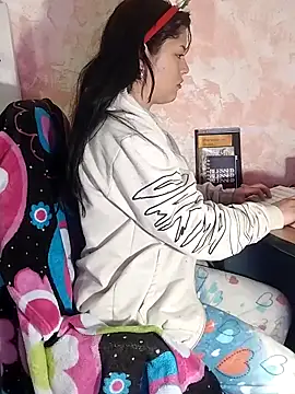 Snapshot of Juliana_Vip chatting on 12/01/25, 09:25 Juliana Vip online show from 12/01/25, 09:25