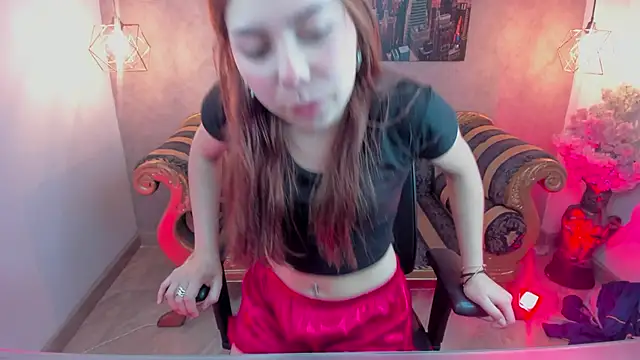 Isabela clk online show from 12/04/25, 07:11