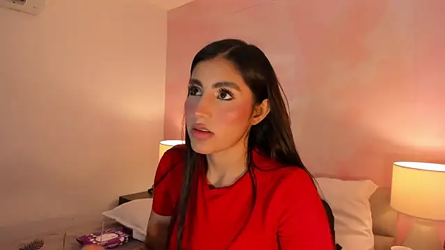 Snapshot of IsabelaStefano chatting on 06/06/26, 03:22 IsabelaStefano online show from 06/06/26, 03:22