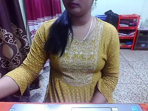 TwinRose2000 online show from 12/14/25, 01:05