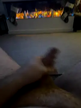 Snapshot of -bfc1882- chatting on 12/01/25, 10:37 -bfc1882- online show from 12/01/25, 10:37