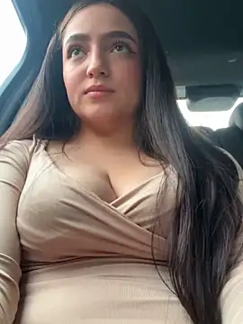 Juanita Rojas online show from 11/26/25, 04:30