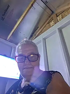 bella5757 online show from 11/22/25, 11:26