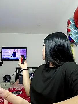 Snapshot of hot-shaved-baby chatting on 11/24/25, 07:46 hot-shaved-baby online show from 11/24/25, 07:46