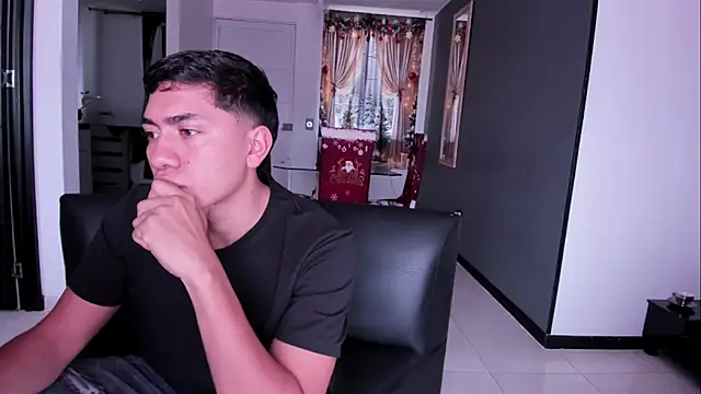 Snapshot of ATLASVANDRAKE chatting on 12/02/25, 07:31 ATLASVANDRAKE online show from 12/02/25, 07:31