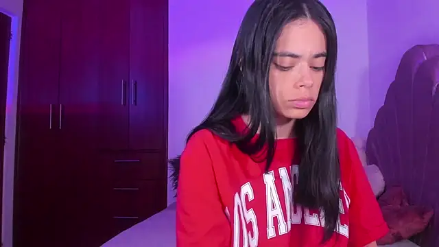 Snapshot of BelleVaal chatting on 12/02/25, 03:34 BelleVaal online show from 12/02/25, 03:34