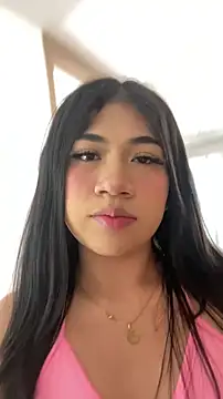 Snapshot of Celeste_villanueva_ chatting on 11/25/25, 03:45 Celeste villanueva online show from 11/25/25, 03:45