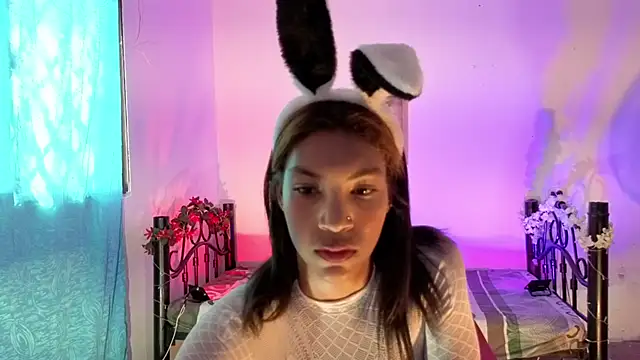 Snapshot of ginebra-n18 chatting on 11/27/25, 07:16 ginebra-n18 online show from 11/27/25, 07:16