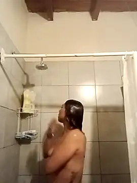 Snapshot of cata_bronw chatting on 11/19/25, 05:29 cata bronw online show from 11/19/25, 05:29