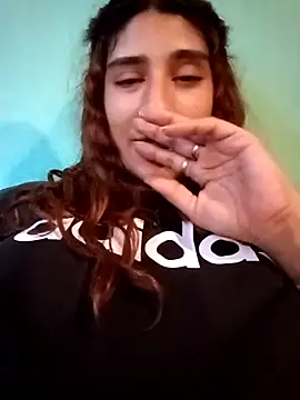 Snapshot of cata_bronw chatting on 02/21/26, 05:03 cata bronw online show from 02/21/26, 05:03