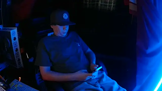 Bowerboi online show from 12/03/25, 05:44