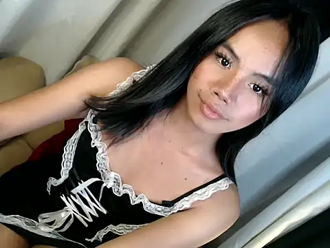 Snapshot of Ariluvsyou chatting on 11/20/25, 02:39 Ariluvsyou online show from 11/20/25, 02:39