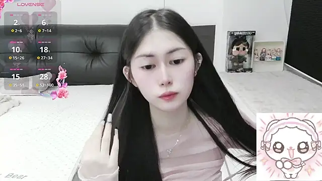 Snapshot of TuTu-077 chatting on 07/13/26, 11:46 TuTu-077 online show from 07/13/26, 11:46