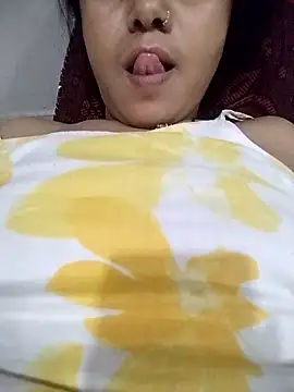 Hott myraa online show from 01/08/26, 07:27
