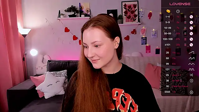 velvet cherry  online show from 04/17/26, 09:01